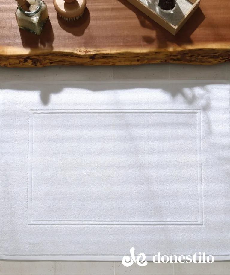 Tapete de Banheiro Florença 70X50 cm Döhler branco