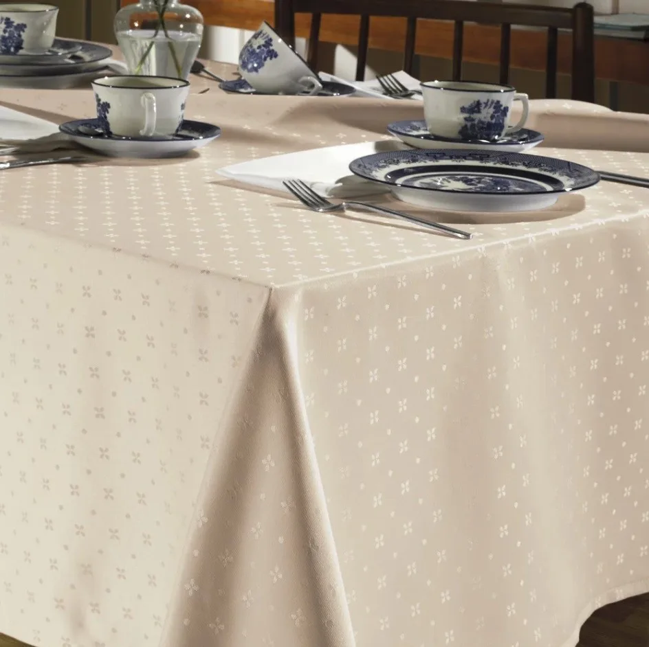 Toalha de Mesa Quadrada Dohler 4 lugares Requinte II TJ5796 1,60 m X 1,60 m bege